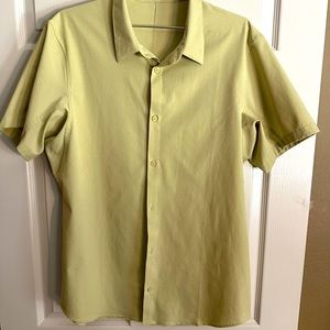 Mens Lululemon short sleeve Commission camp shirt